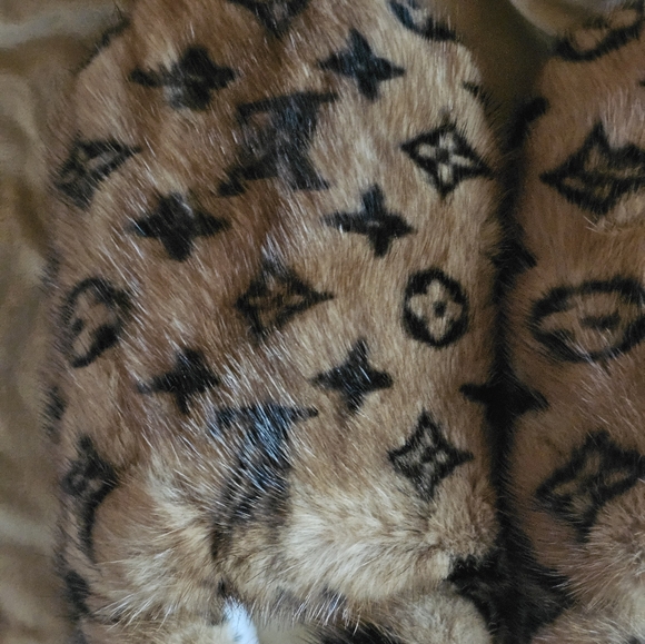 Louis Vuitton Sleeper Fur Flats Natural Color 40EU Limited Edition - Picture 15 of 16